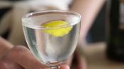 How to Make a Classic Martini