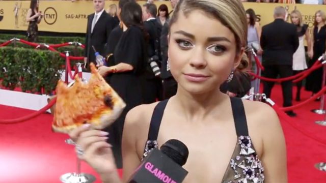 CNE Video | Celebs Talk Fashion, Yoga, and Pizza on the 2015 SAG Awards Red Carpet