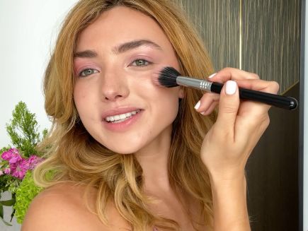 Peyton List Bella Thorne Porn - Watch Beauty Secrets | Peyton List on Glowy Makeup and the Beauty Lessons  She's Learned on Set | Vogue Video | CNE | Vogue.com