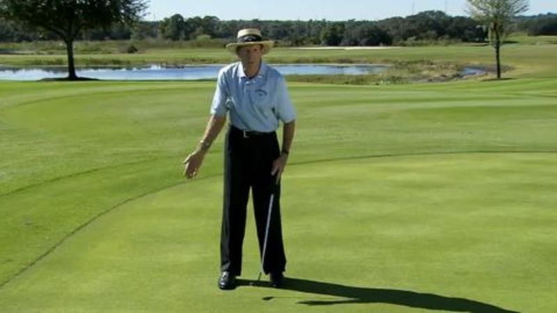 Watch Putting | David Leadbetter: The Water Bottle Drill | Golf Digest Video | CNE