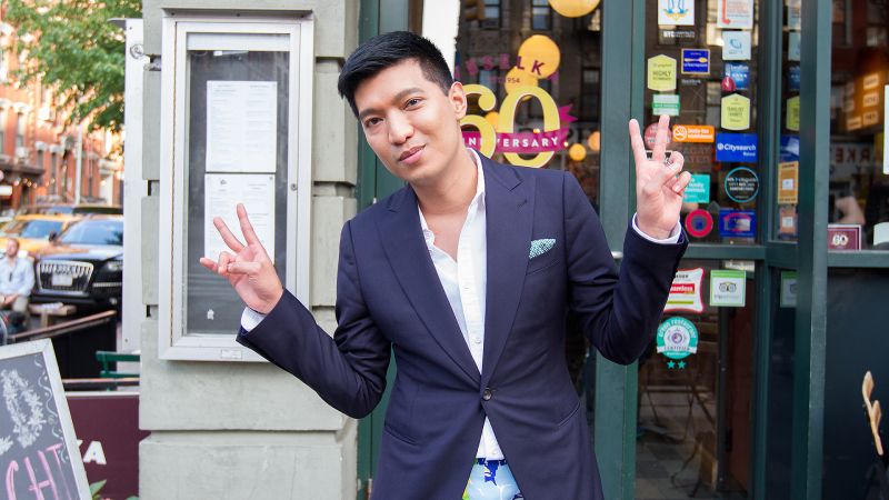 Watch Bryanboy Goes To College How To Nail The Chic Business