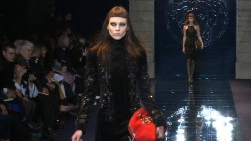 Watch Style Com Fashion Shows Versace Fall 2012 Ready To Wear
