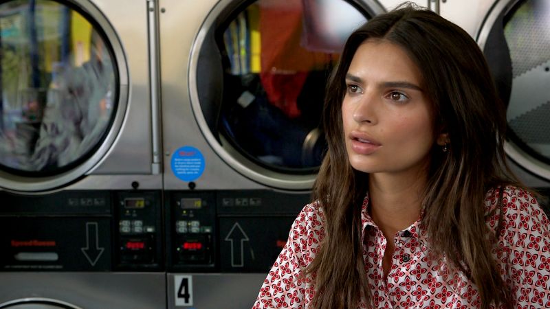 Seems me, Emily ratajkowski shower right! Emily ratajkowski shower