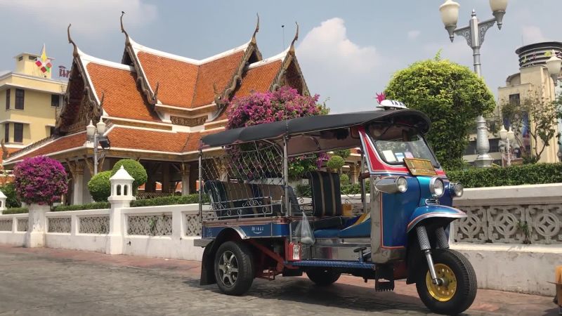 Watch 10 Things to Do in Bangkok | Condé Nast Traveler Video | CNE