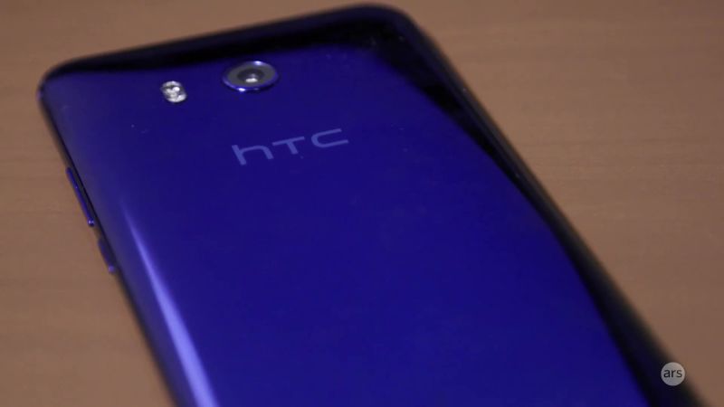 MWC – Hands-on With The HTC U Play And U Ultra