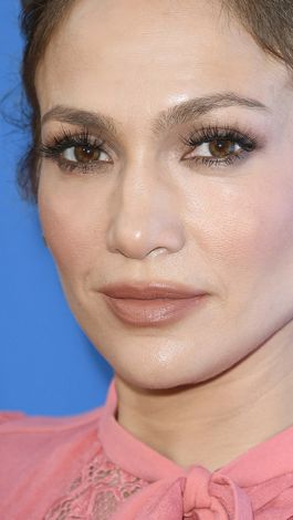 Watch How To Get The J Lo Glow Allure Video Cne