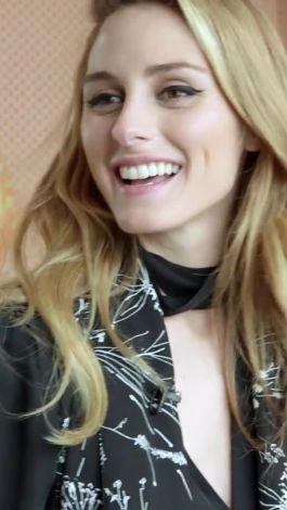 Watch What S In My Bag We Asked Olivia Palermo To Empty Out Her