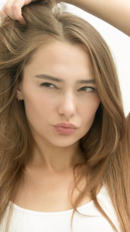 Watch 10 Quick Fixes For Static Hair Self Video Cne