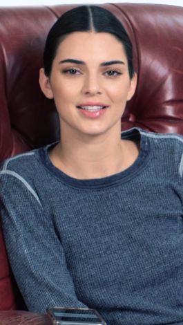 Watch Kendall Jenner Dms Fans On Twitter Allure Video Cne