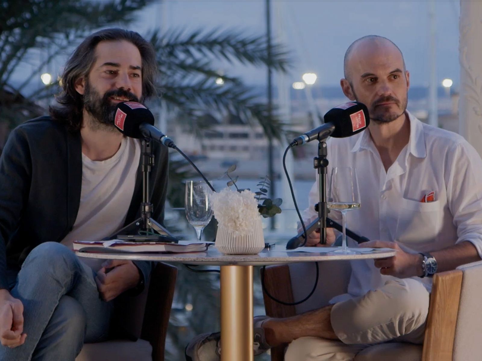 Cosas que no se hablan (y deberían) antes de vivir juntos | Decir las cosas, un podcast de Vanity Fair