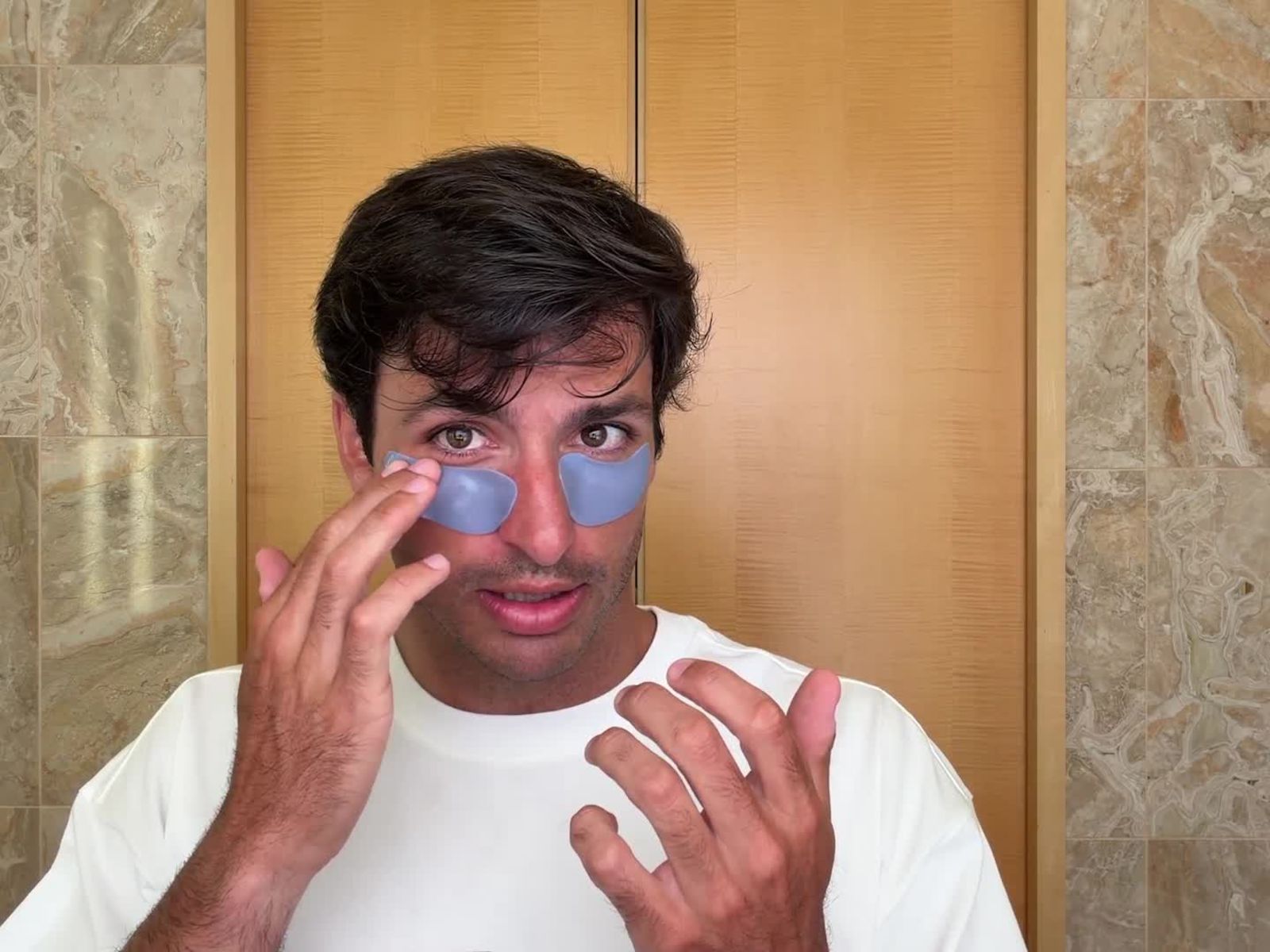 Carlos Sainz Shares the “Fundamental” Grooming Tip Every “Gentleman” Should Know