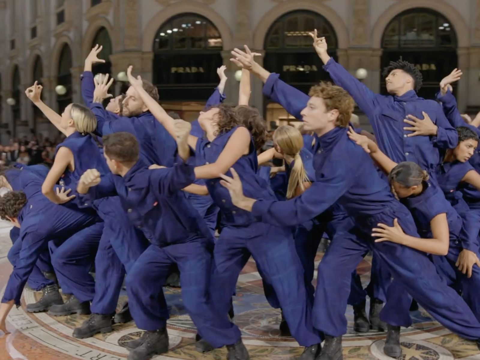 Charm La'Donna's Dancers Dazzle at Vogue World: Milano