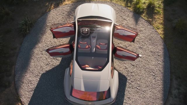 BMW's Vision Neue Klasse X Has a Car-Wide Screen and a Joy Brain