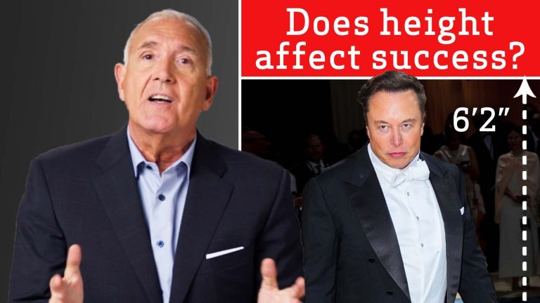  Body Language Expert Breaks Down How Appearance Affects Success 