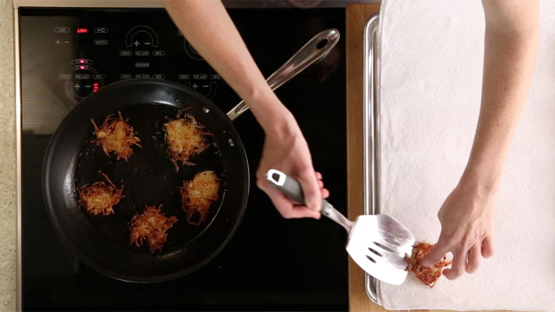 Common Mistakes: Holiday Edition: Latkes - Bon Appétit
