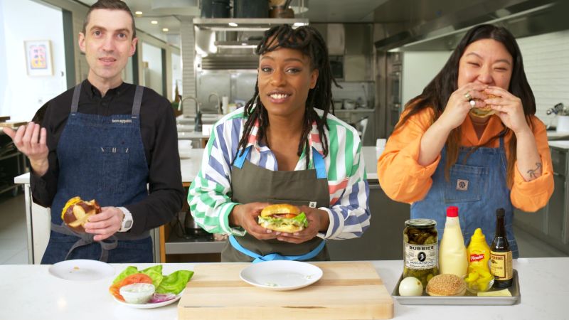 6 Pro Chefs Make Their Go-To Burger