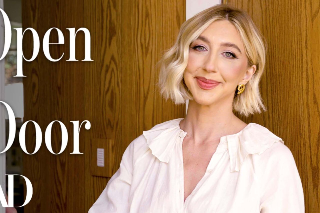 Inside ‘SNL’ Star Heidi Gardner’s Midcentury Kansas City Home