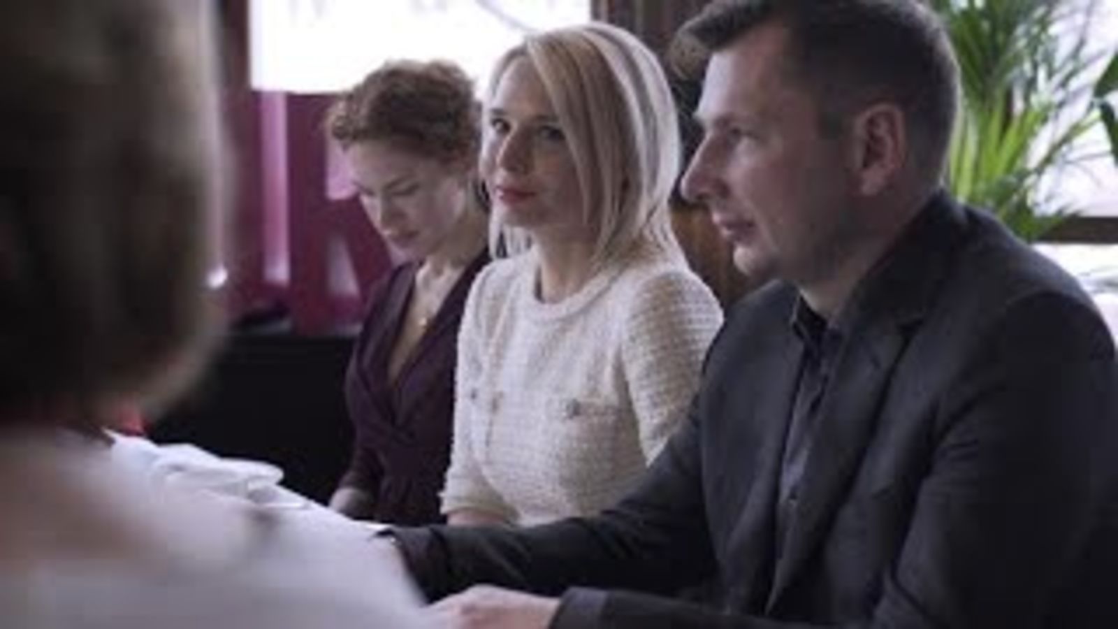 Круглый стол Glamour и «Парад клиник — 2016» с экспертами и звездами