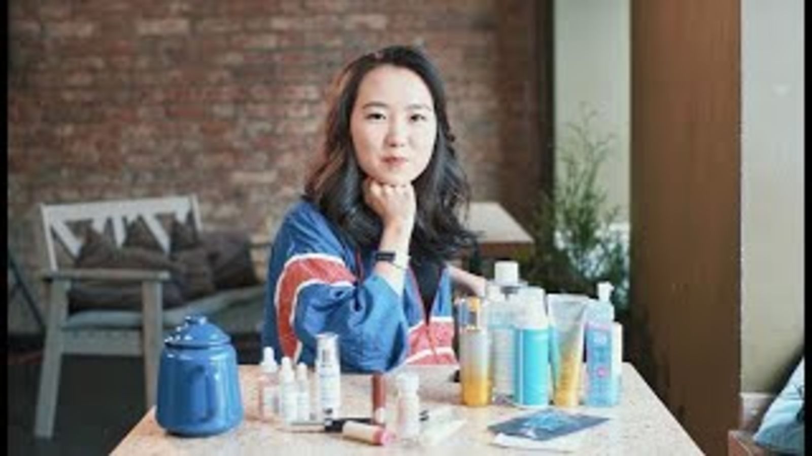 Косметичка редактора Glamour: все о корейской косметике