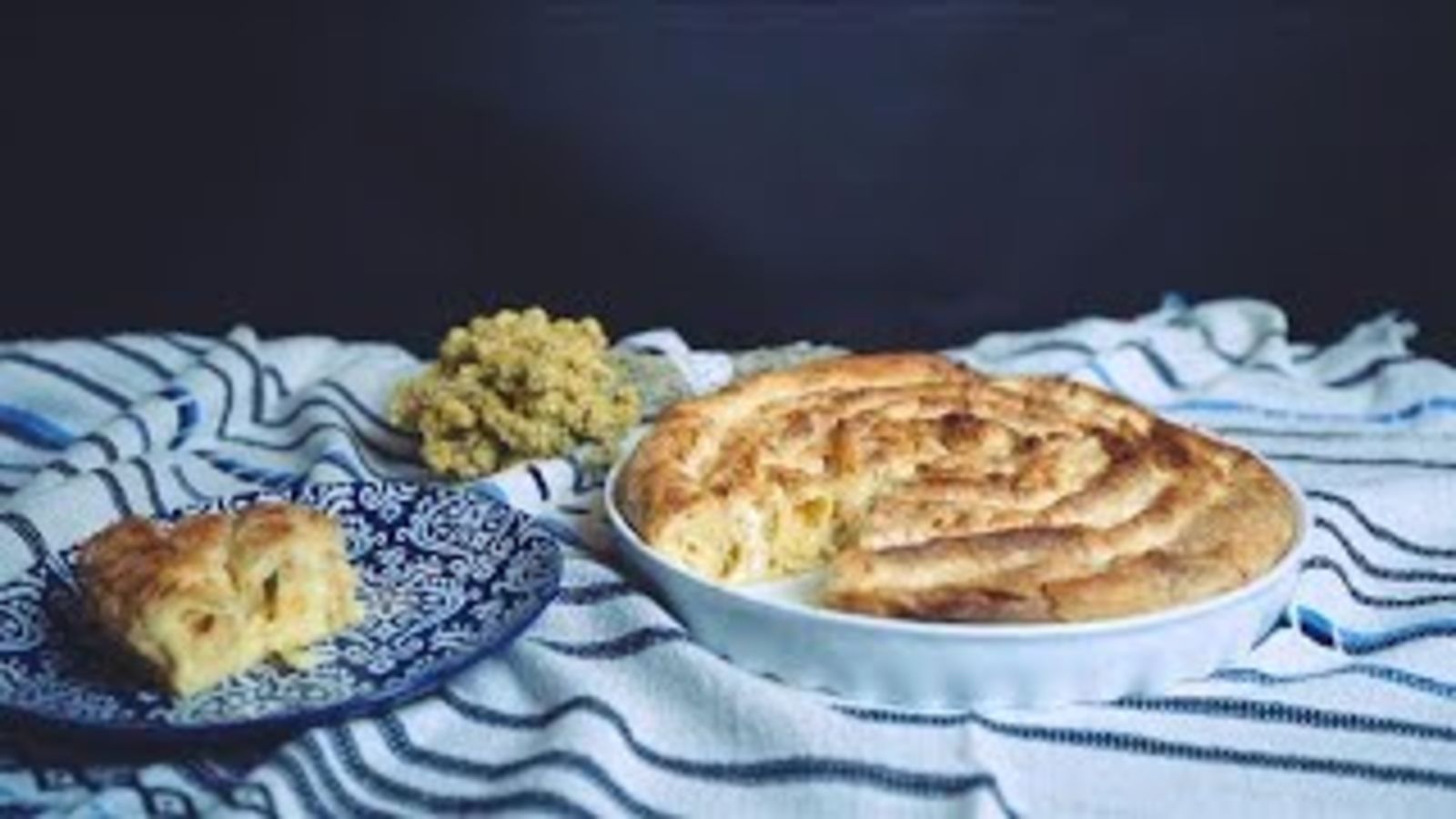Пирог с брынзой