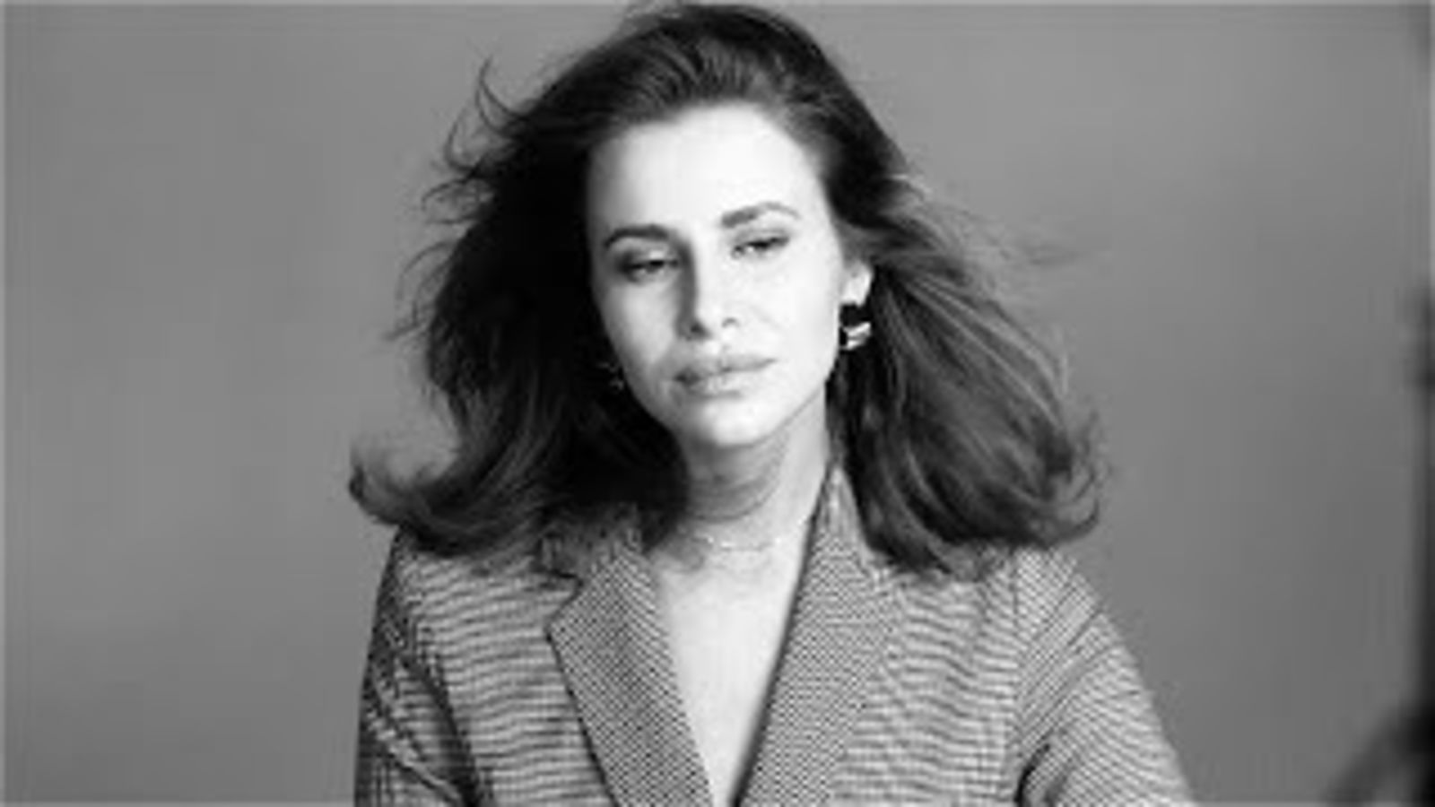 Тата Бондарчук в бэкстейдж-видео Vogue