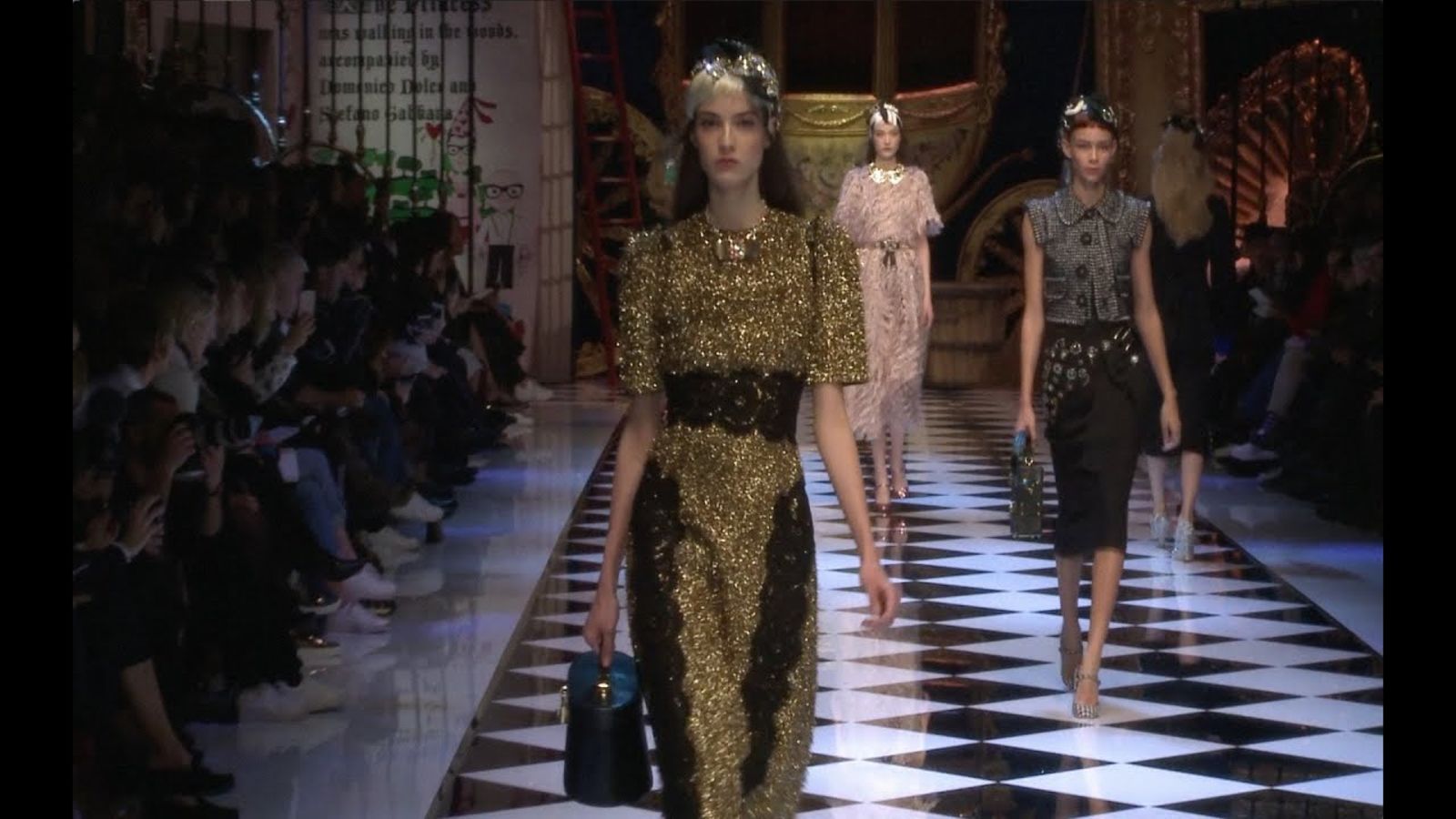Детские воспоминания, сказки и&nbsp;ассортимент магазина Disney в&nbsp;коллекции Dolce & Gabbana