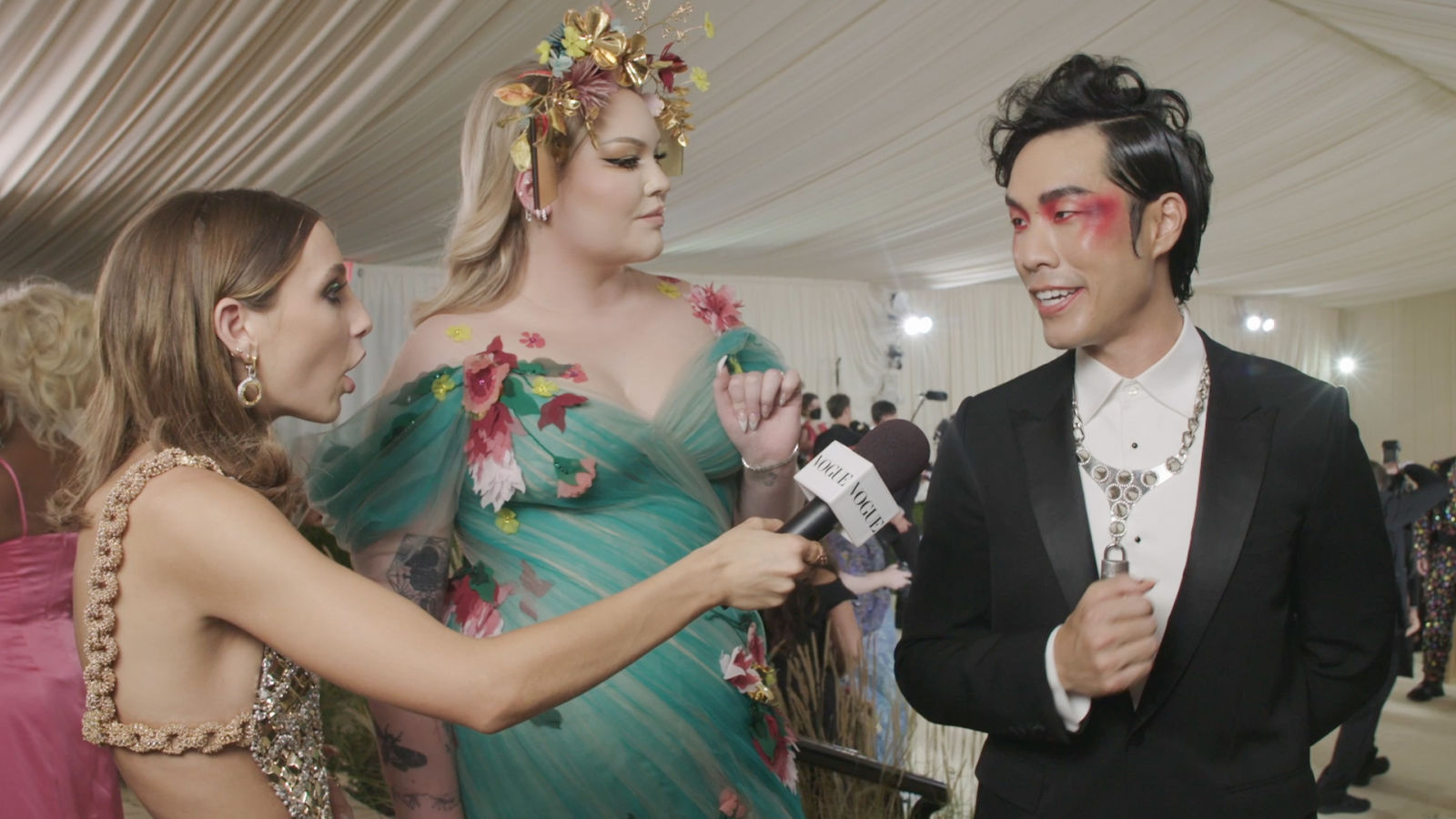 Eugene Lee Yang 
Nikkie de Jager on Eugene
s Last Minute Met Look