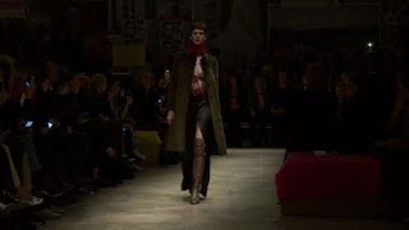 Prada осень-зима 2017