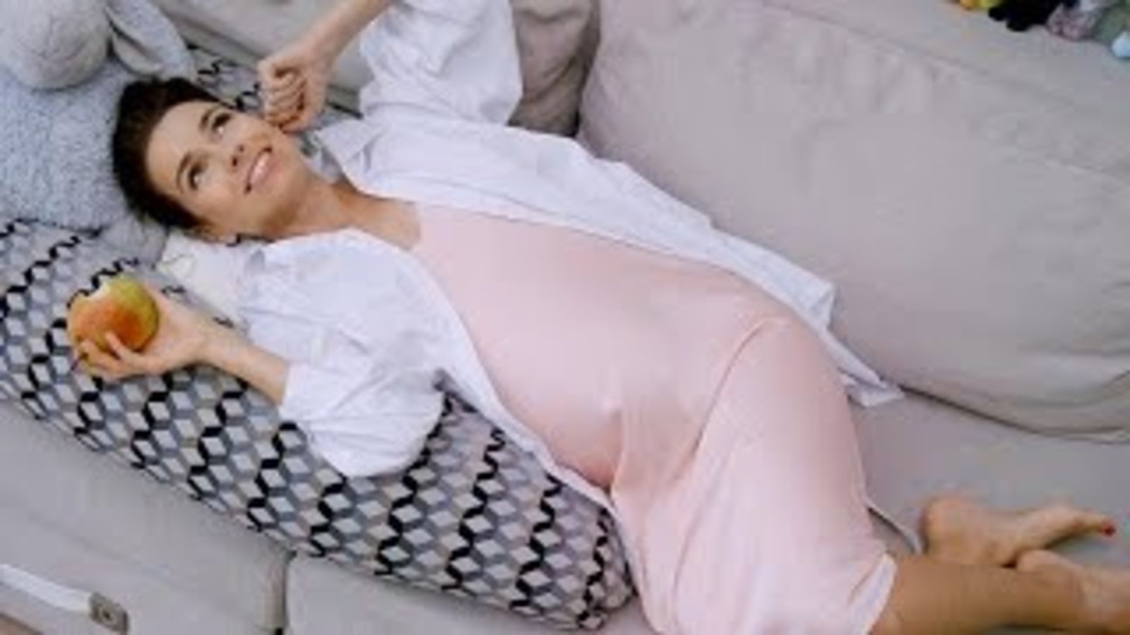 Ирена Понарошку о второй беременности