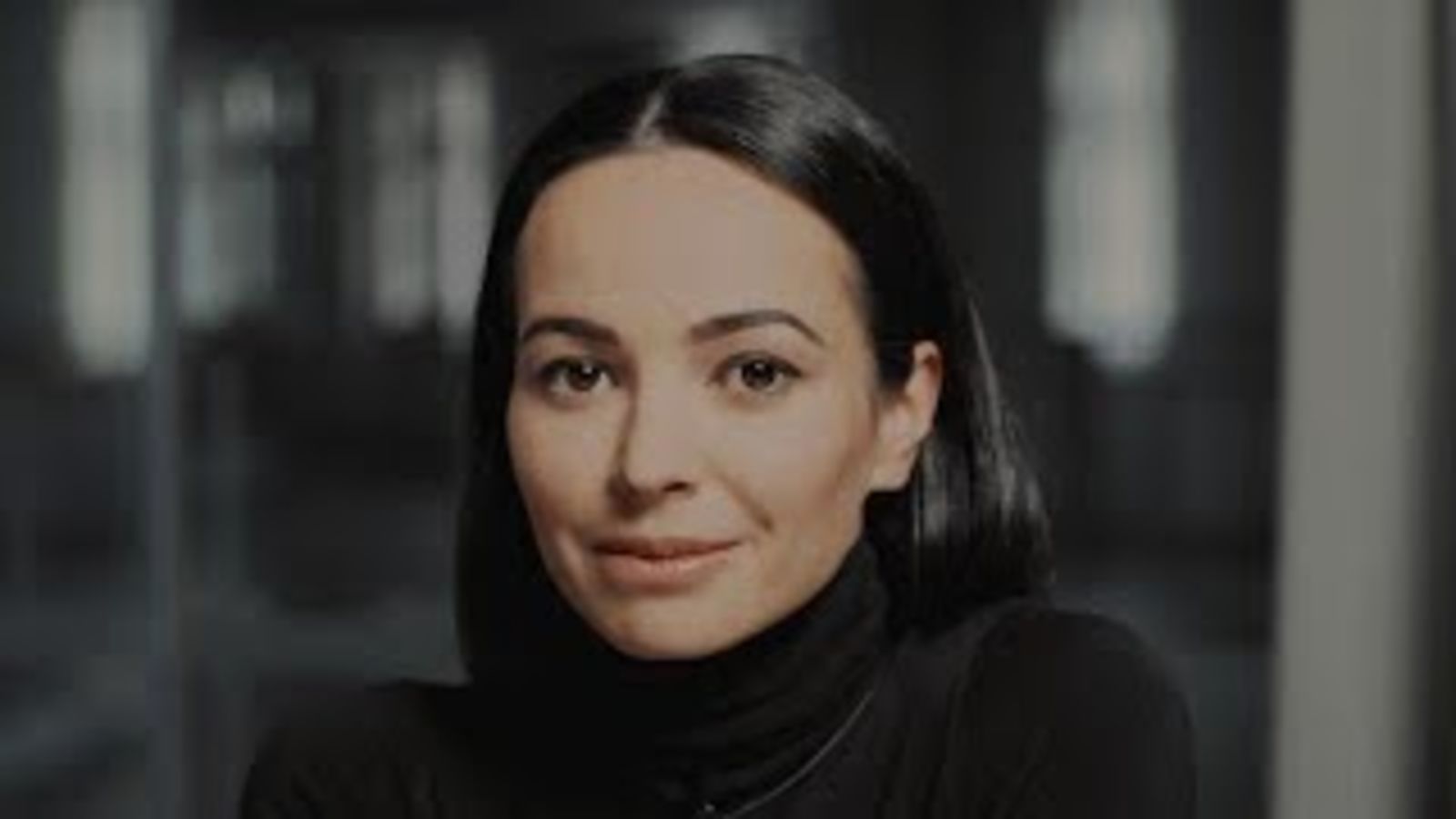 Что в сумке у Дианы Вишнёвой?