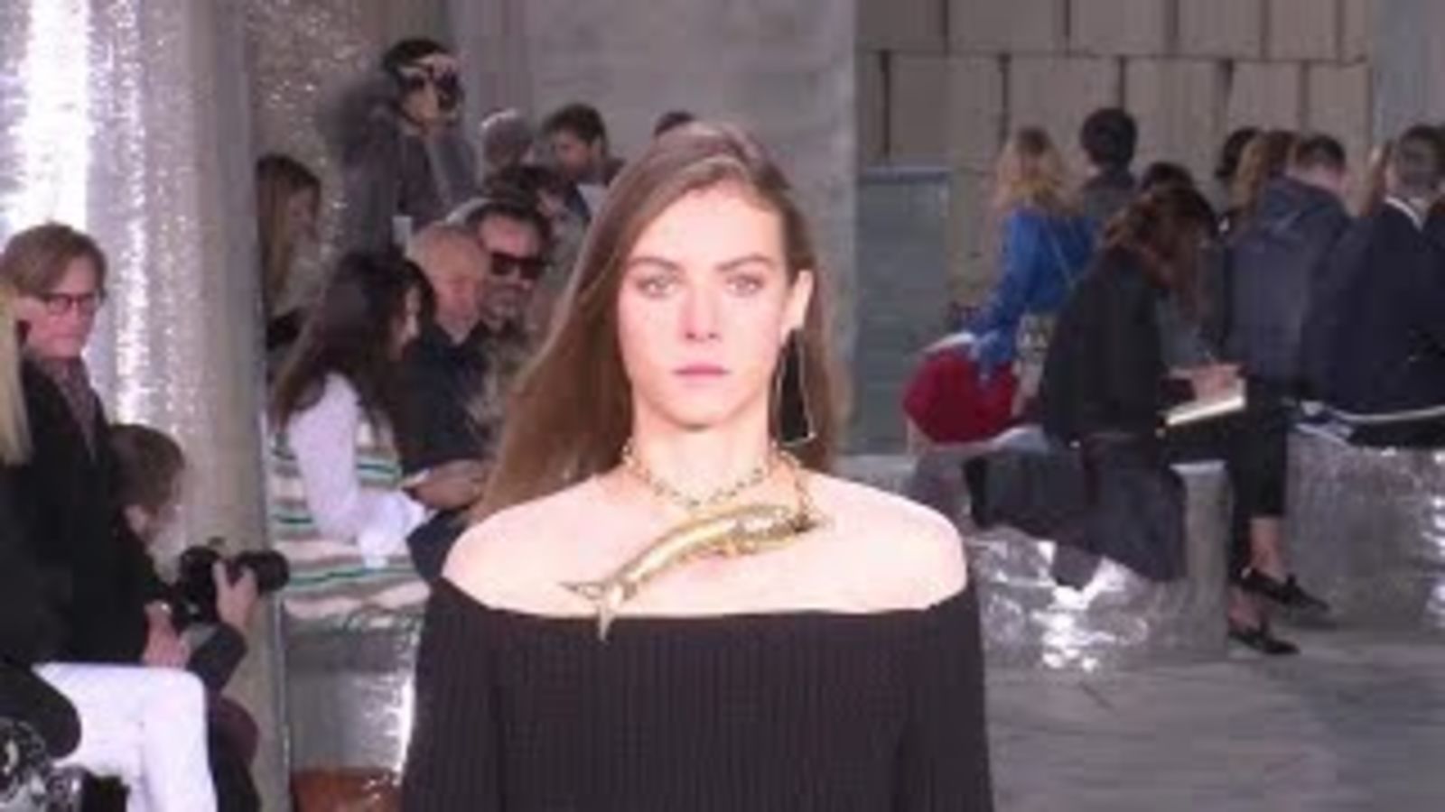 Loewe весна-лето 2016