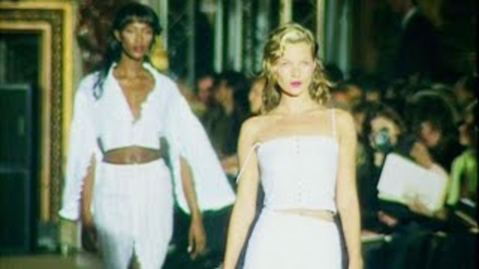 Показ Chloé весна-лето 1998 года