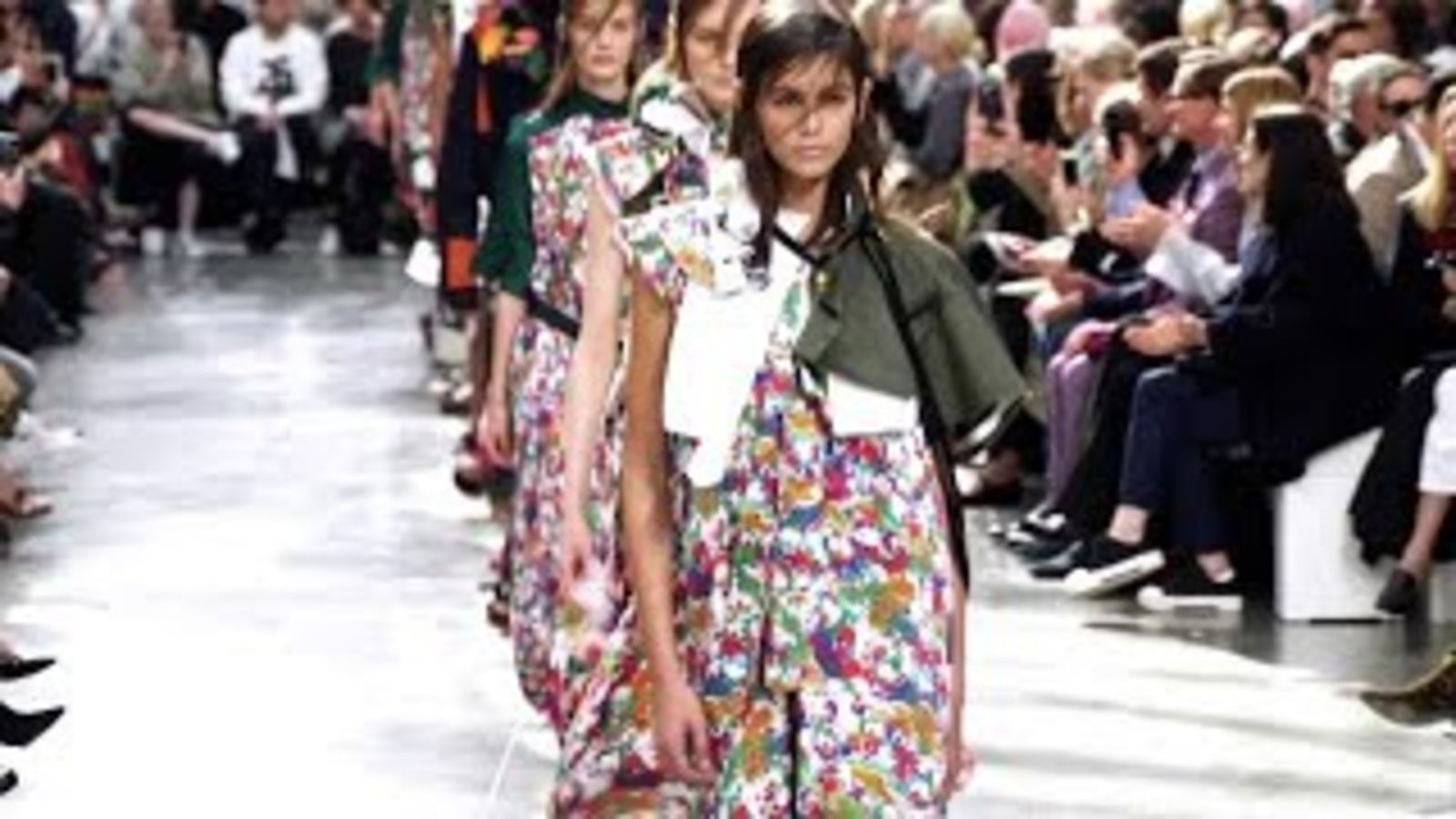 Sacai весна-лето 2019