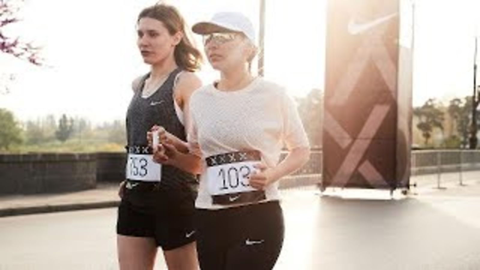 Как Елена Федосеева, потерявшая зрение в 12 лет, стала бегуньей