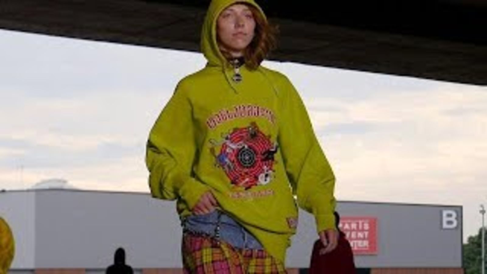 Vetements весна-лето 2019