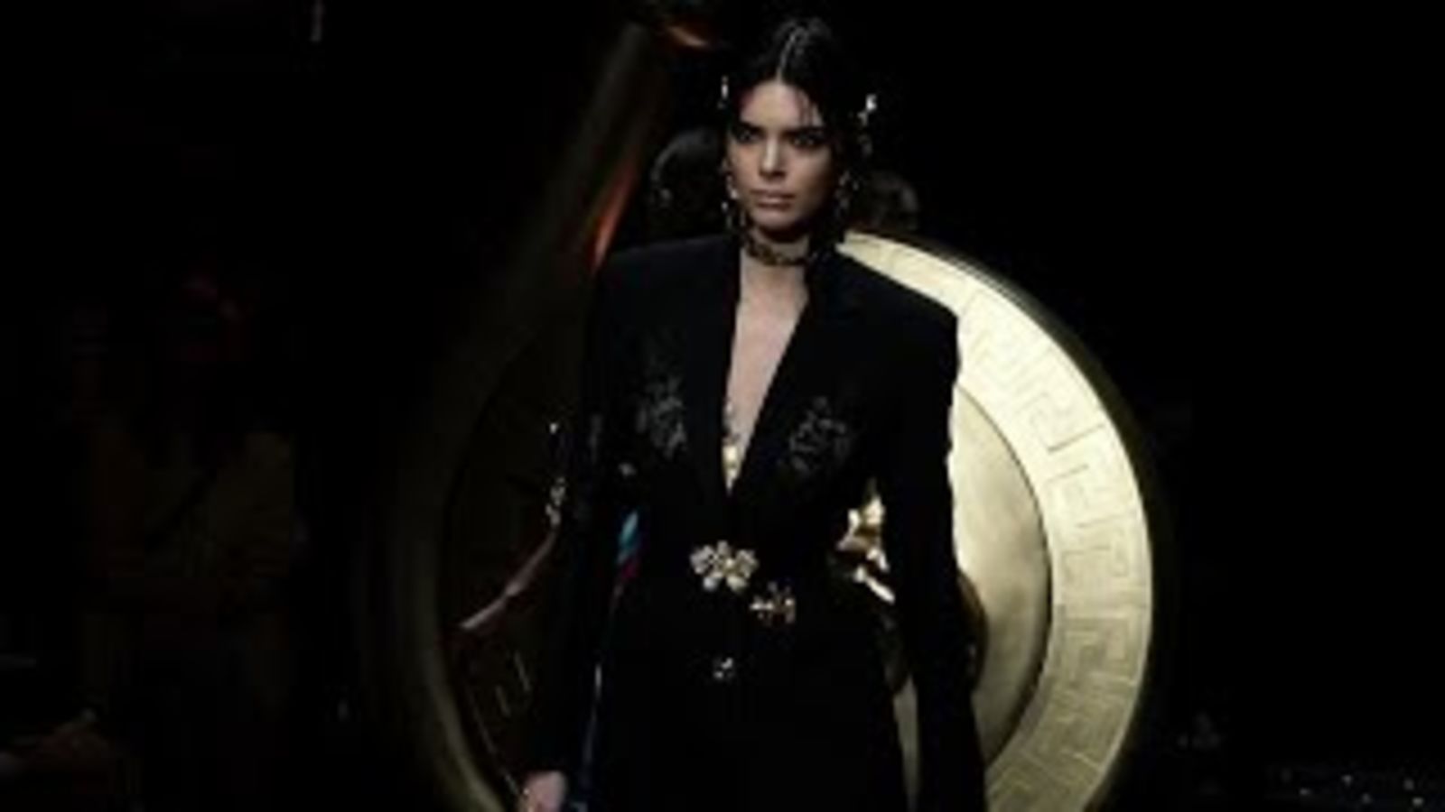 Versace осень-зима 2019