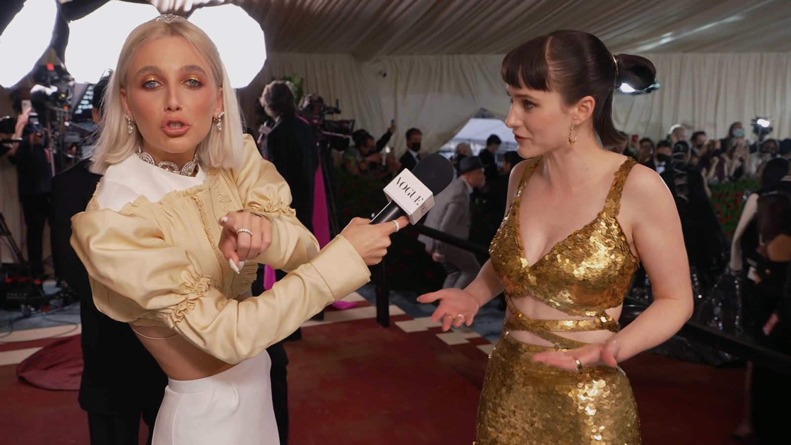 Rachel Brosnahan on Her 70 Pound Met Dress