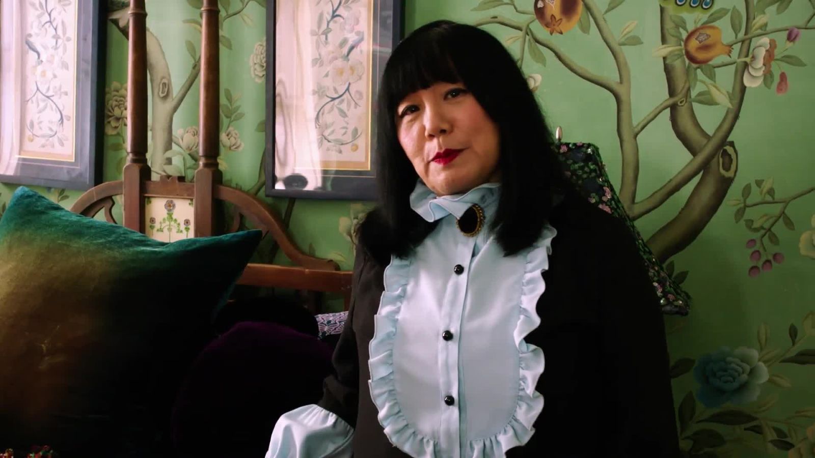 Vintage Vogues and Whimsical Wallpaper: Step Inside Anna Sui’s Otherworldly Apartment