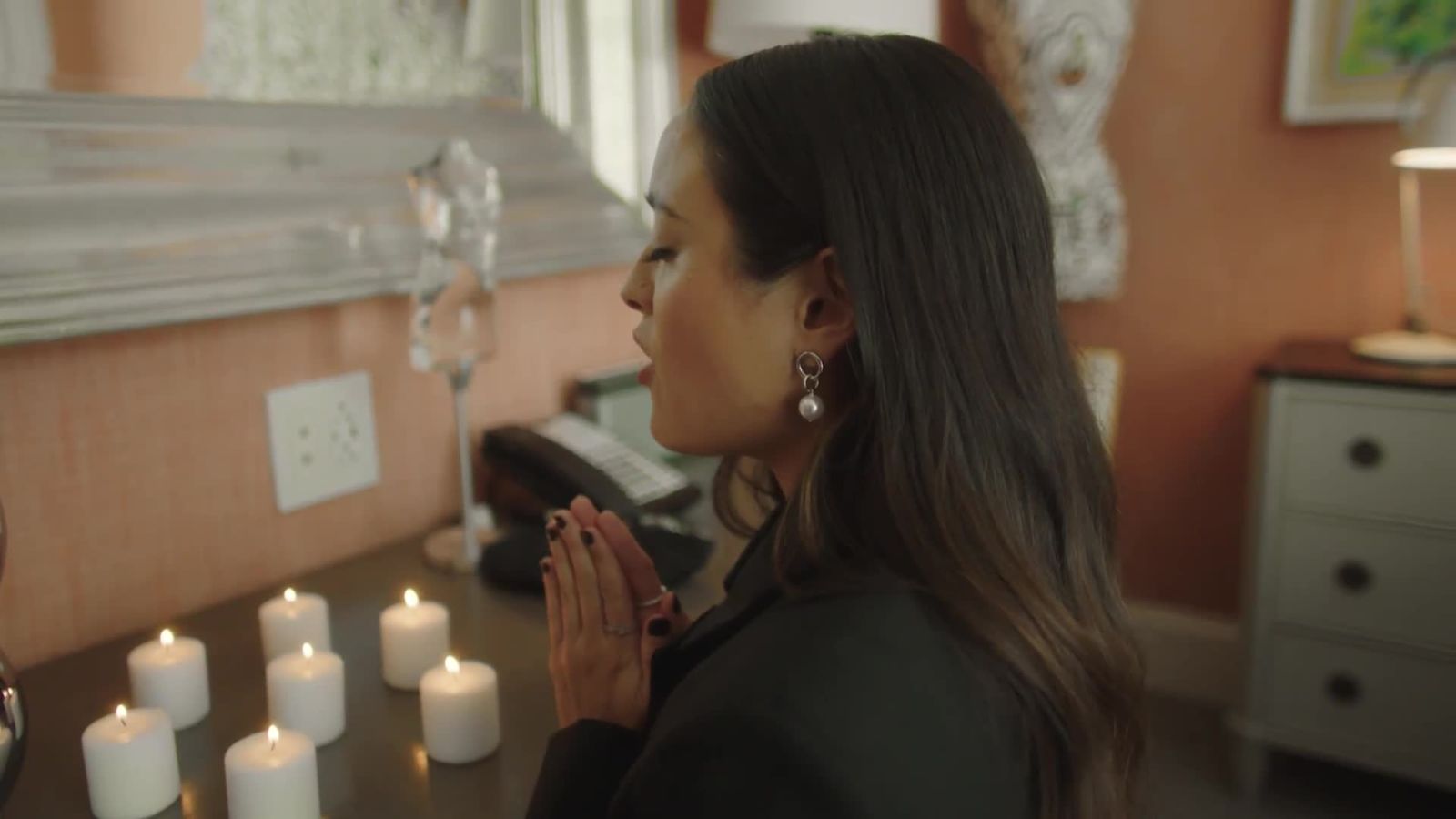 Watch Chase Sui Wonders Get Ready for the Bodies Bodies Bodies Premiere
