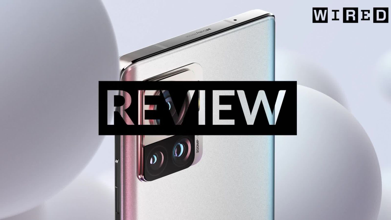 Wired: la recensione in 60 secondi di Motorola edge 30 ultra