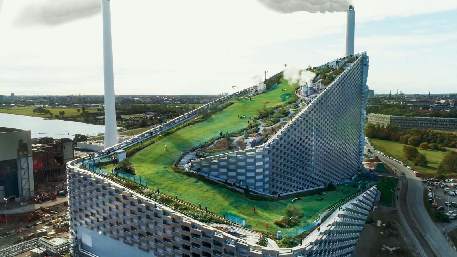 Inside A Sustainable Power Plant With A Ski Slope On Its Roof