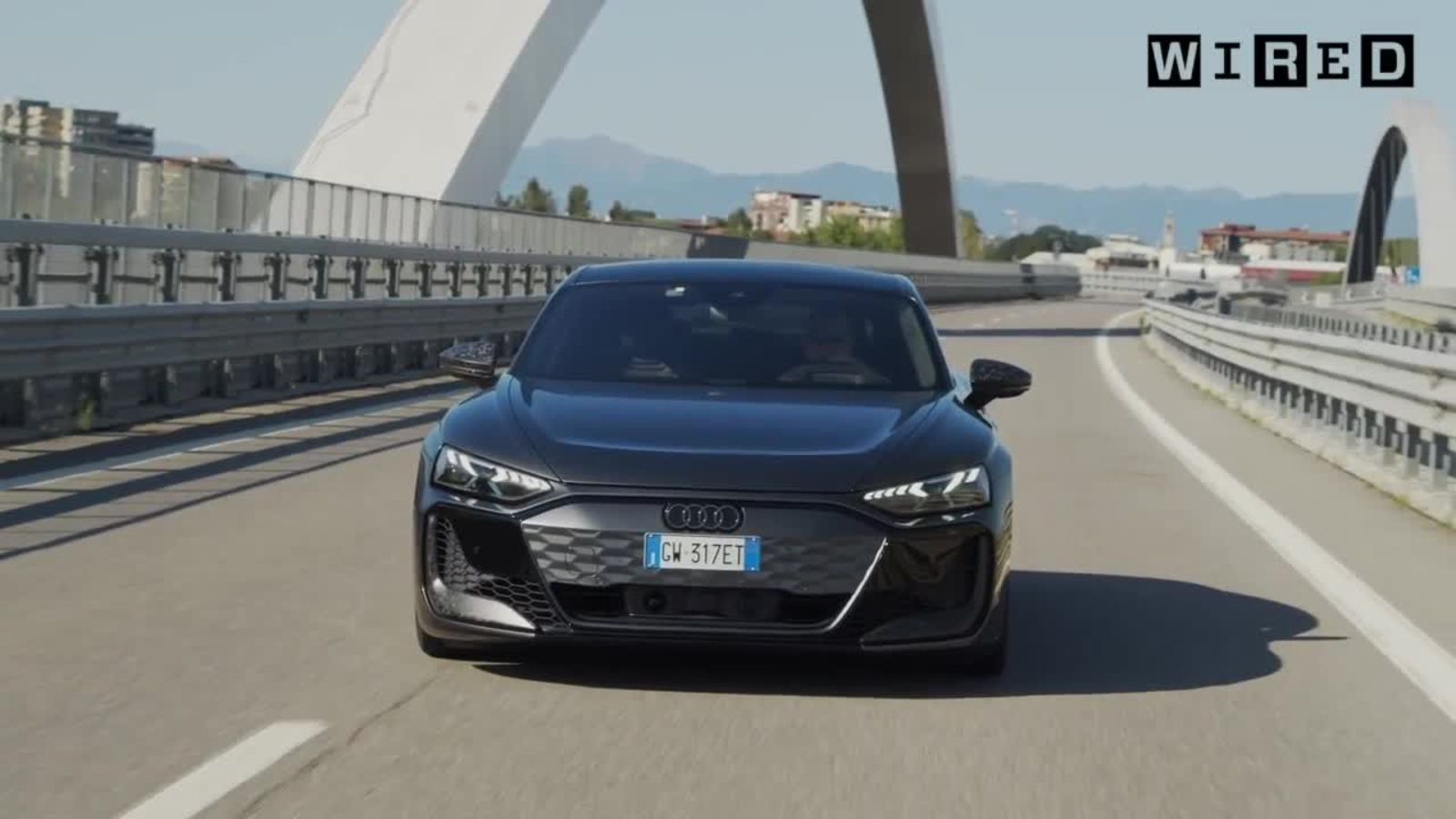 Le emozioni da 0 a 100 in 2,5 secondi della nuova Audi e-tron GT