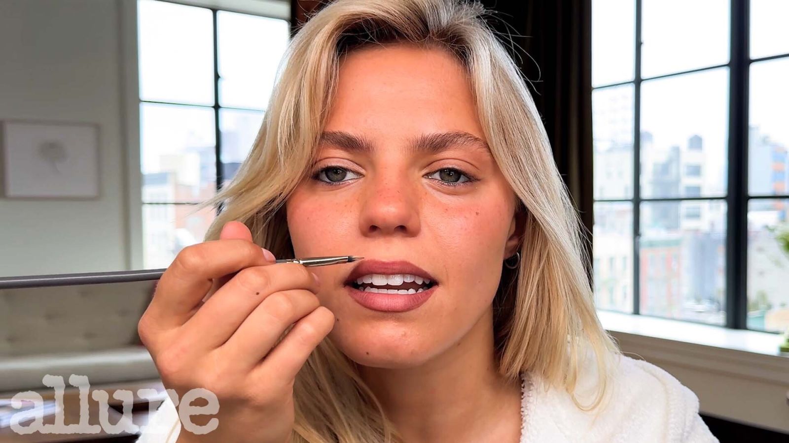 Reneé Rapp's 10-Minute Routine For A Night Out