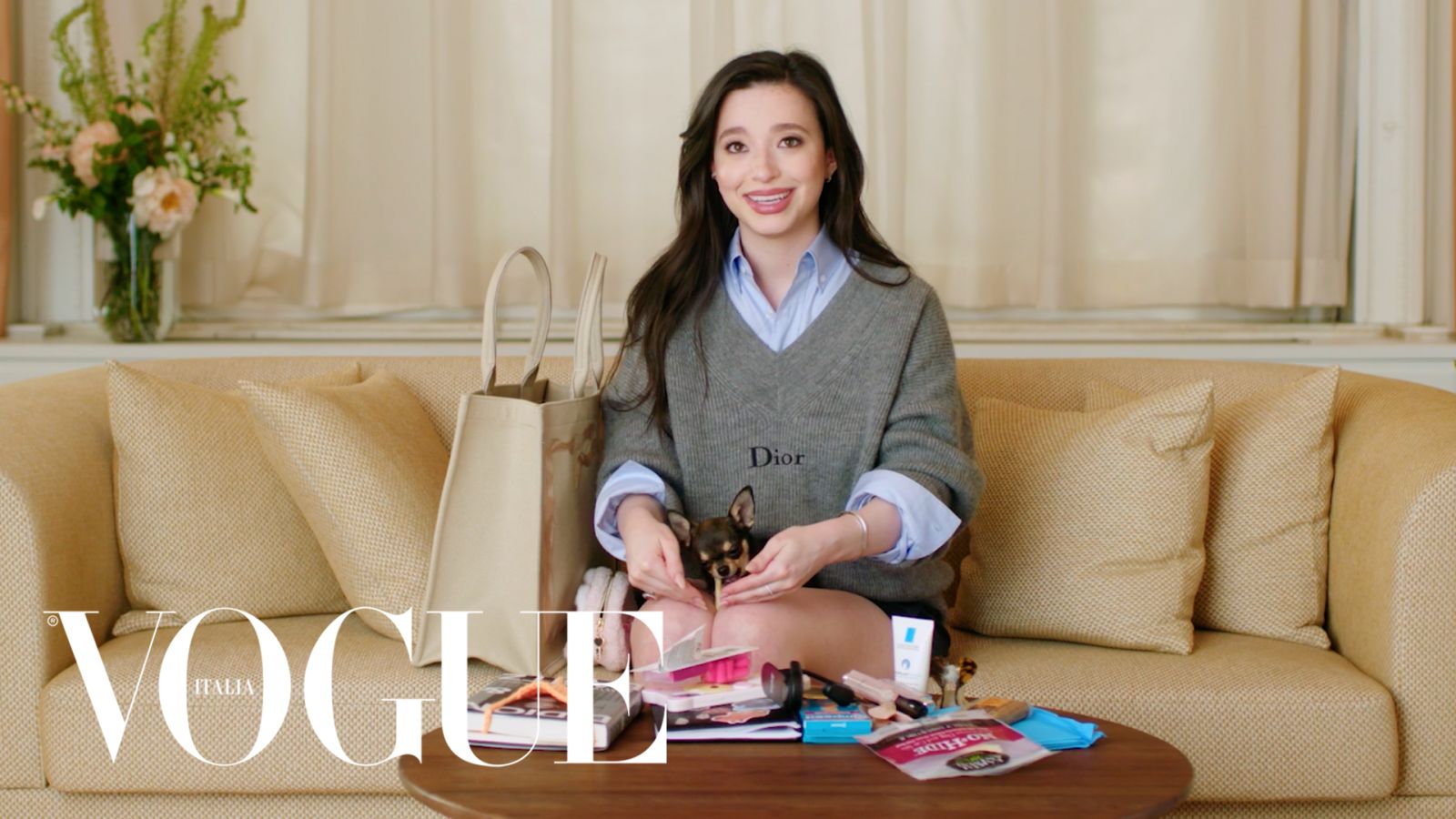 Mikey Madison svela cosa non può mancare nella sua borsa