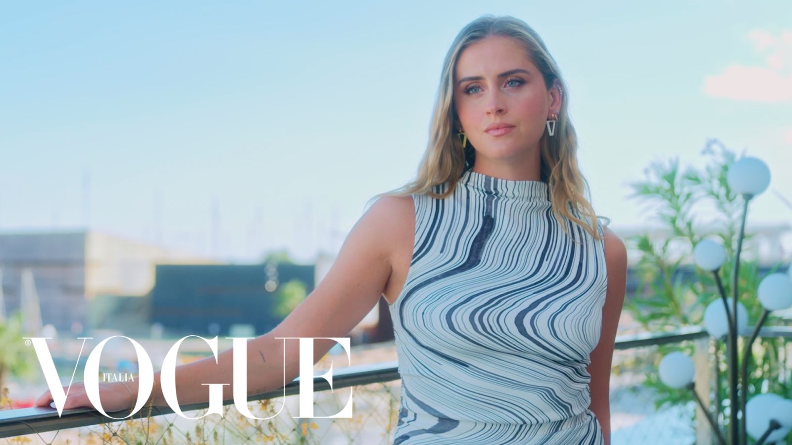 Valentina Ferragni si prepara per la sfilata di Desigual