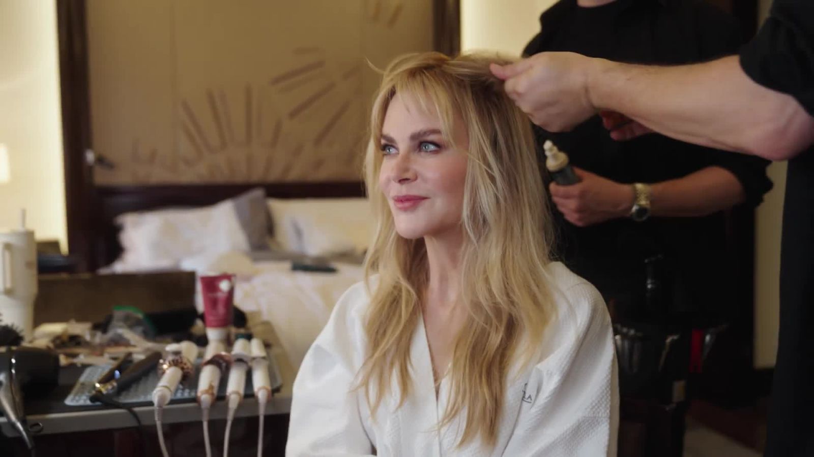 Watch Nicole Kidman Get Ready For the Chanel Show in Paris