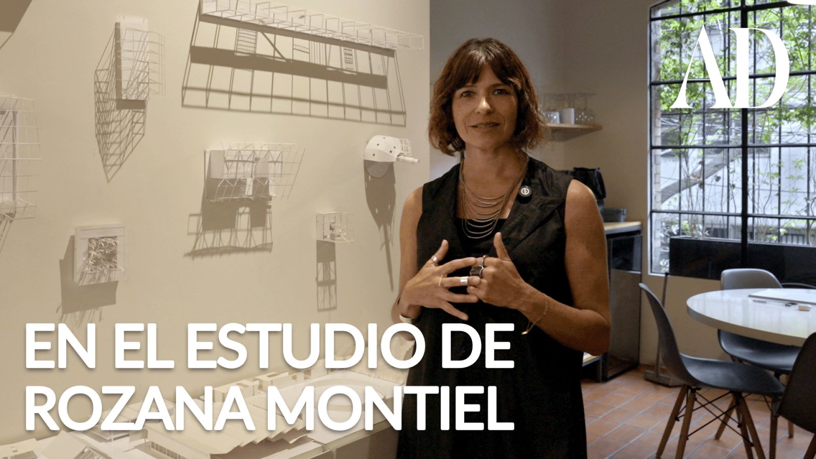 En el estudio de arquitectura de Rozana Montiel