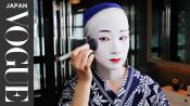 藤間爽子が、日本舞踊の伝統的な化粧法を特別披露！| Beauty Secrets