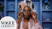 Nikeata Thompson zeigt uns ihren glamourösen Eyeshadow-Look | Beauty Secrets | VOGUE Germany