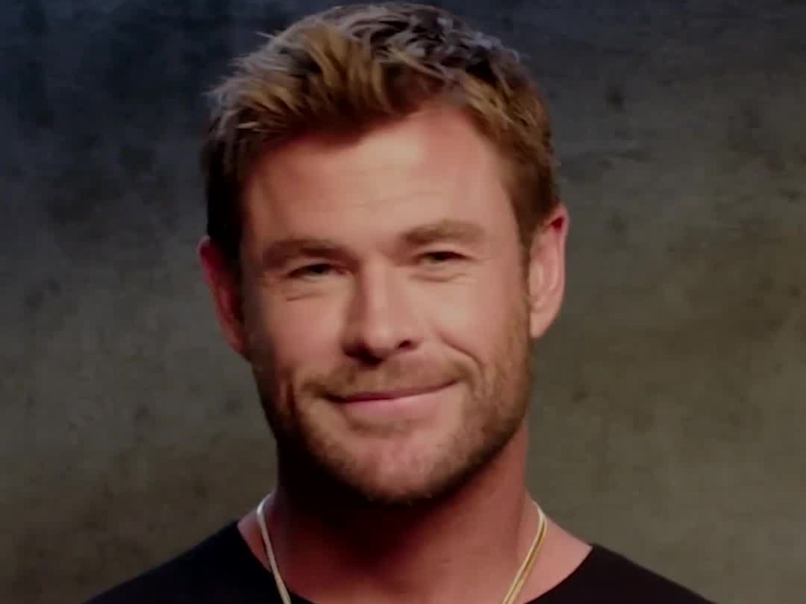 Chris Hemsworth: el secreto de la escena del beso de Thor